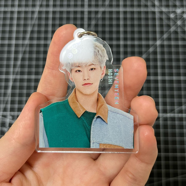 세븐틴 2020 일본 팝업 스토어 아크릴 키링 캔뱃지 보이스 키링 이미지