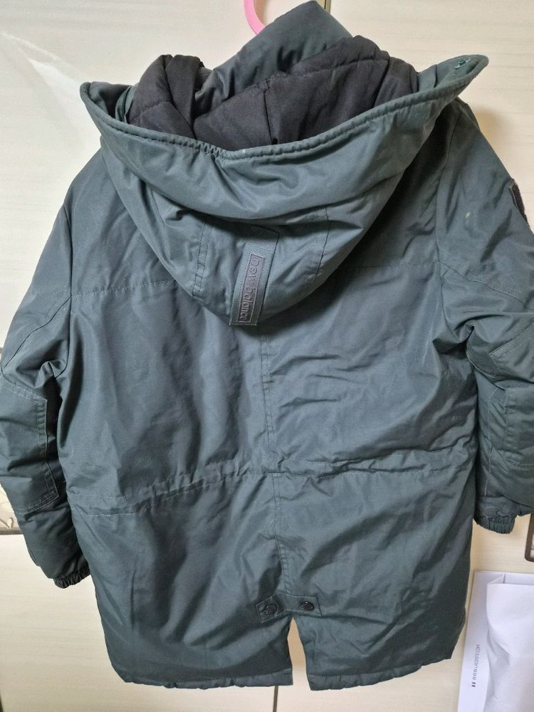 뉴발란스키즈 패딩 140--7