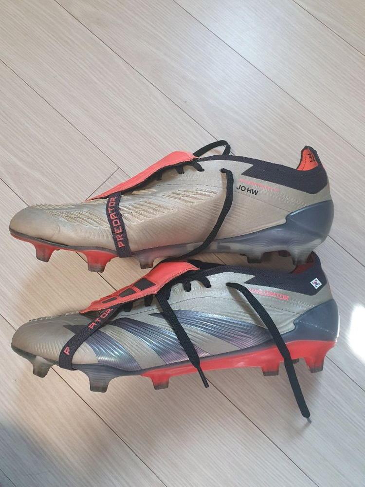 조현우선수 실착 프레데터 엘리트ft 축구화--2