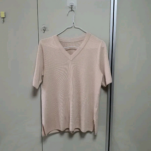 브리엘 반팔 브이넥 니트(85-91-160,구55)/4천원