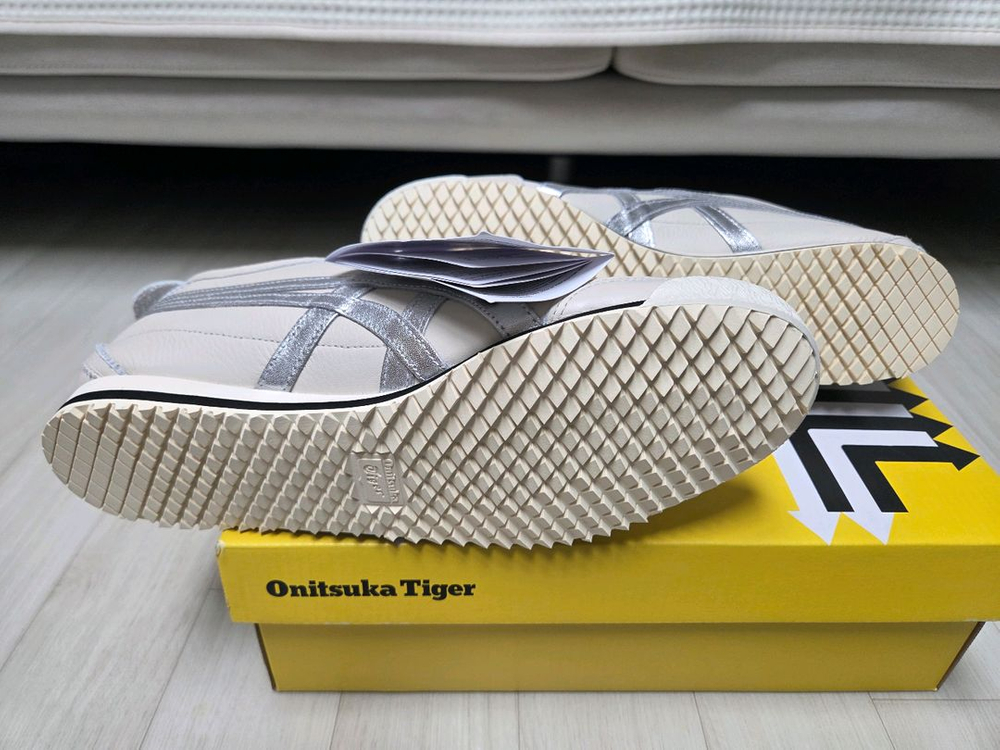 오니츠카 타이거 멕시코 66 SD 버치 실버 [250,새상품]--4