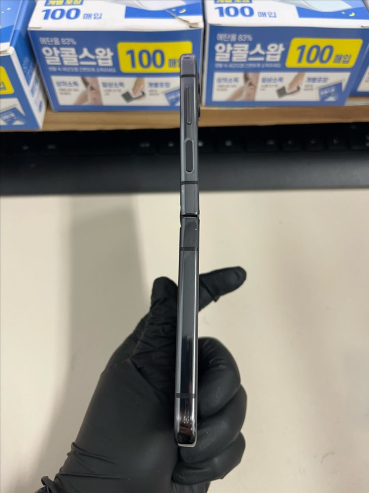 갤럭시Z플립4 256G 블랙 S급!--4