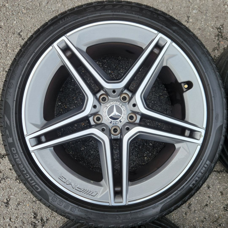 벤츠 CLS W257 AMG 19인치 휠타이어 세트 팔아요 이미지