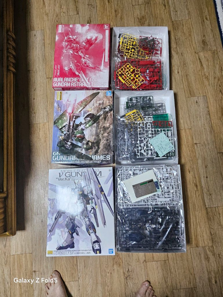 건담 프라모델 세트--1