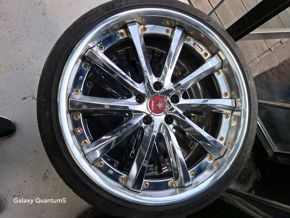 비슈누 워크 크란제 20인치 휠타이어 정품 한대분 팝니다--1