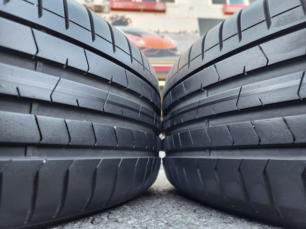 벤츠 GLB X247 19인치 휠타이어 세트 팔아요 235 50 19 이미지