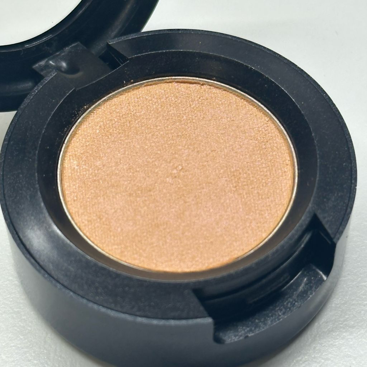 맥 엑스트라디멘션 블러셔, 섀도우--2