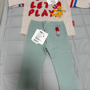 (새상품)베베드피노 스테파니 상하 100