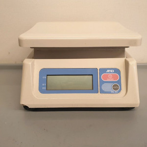 AND KB-5000 전자저울 5kg