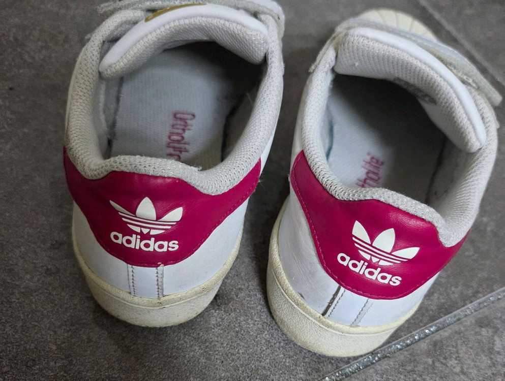 아디다스키즈 슈퍼스타 벨크로 찍찍이 운동화 205mm--1