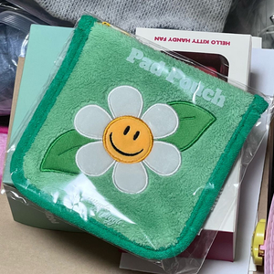 위글위글 패드 파우치 Smile We Love