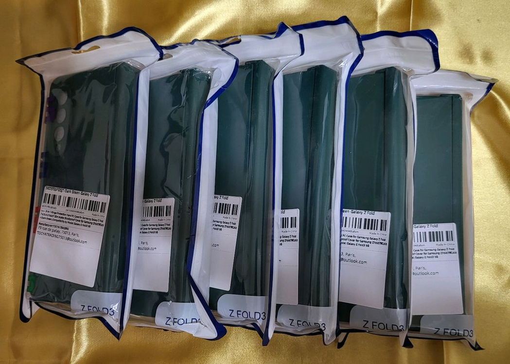 갤럭시 Z 폴드3 모델용 다크 그린 힌지케이스 새제품 각7000 총2개보유 이미지