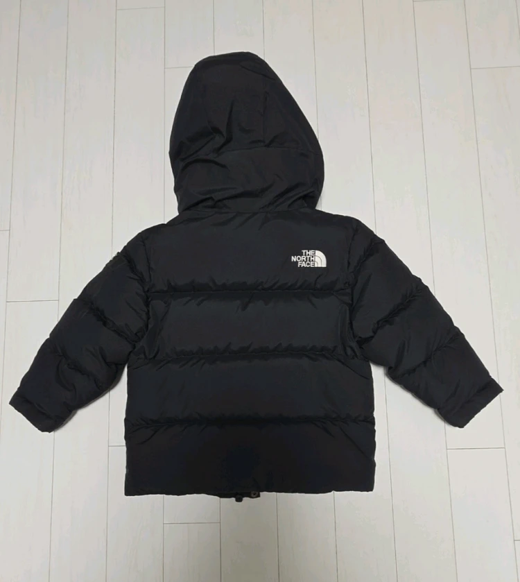 노스페이스 키즈 패딩 블랙 110 이미지