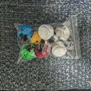 산와버튼 30mm 8개 판매합니다.