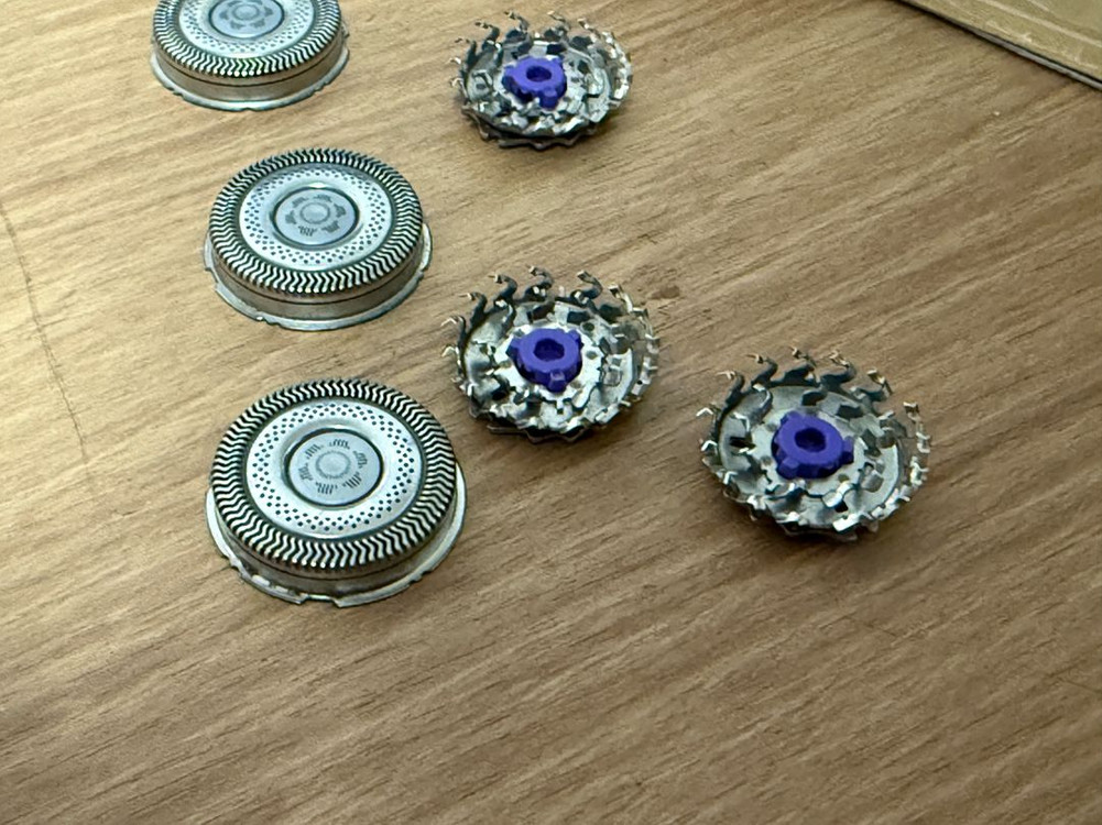 전기면도기 교체용 면도날 세트 이미지