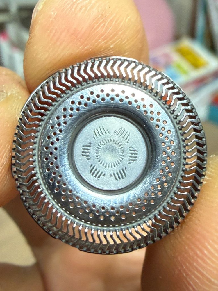 전기면도기 교체용 면도날 세트 이미지