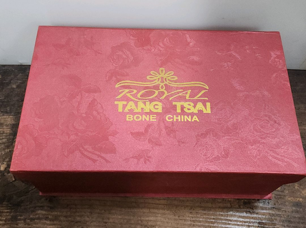 예쁜 본차이나 커피잔 찻잔 2조.--1