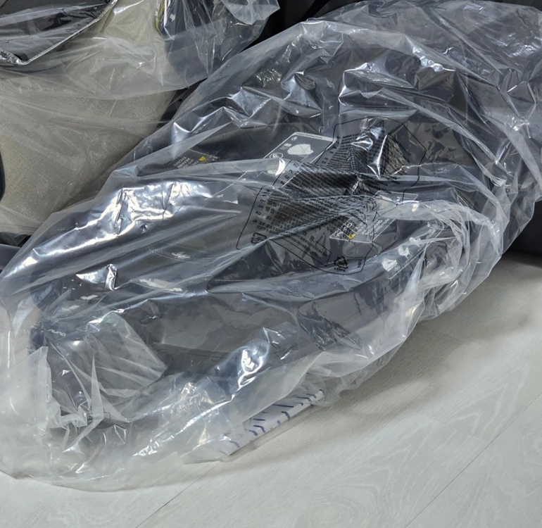 뉴나 토들넥스트 신생아 회전형 카시트 새상품--2