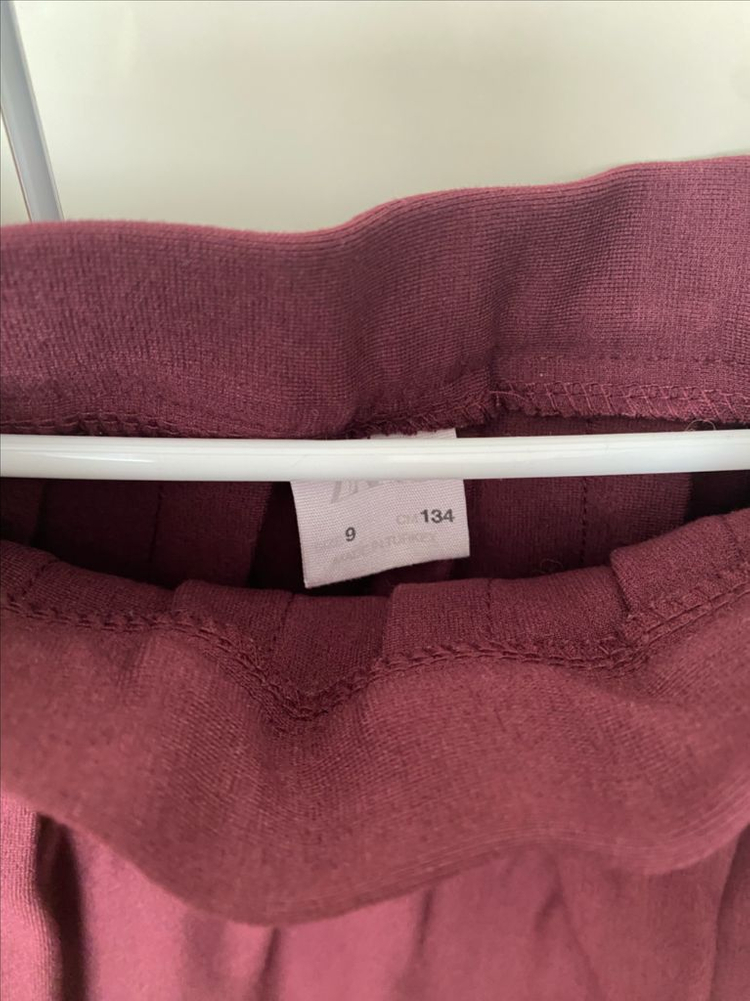 자라 주름치마 9세 134 새상품--1