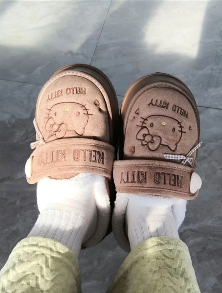 헬로키티 슬리퍼(새상품)--1