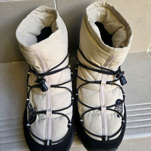 노스페이스 보레알리스 부티 부츠 이미지
