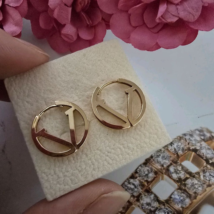 18k핑크골드 V 로고 골드 링 귀걸이--2