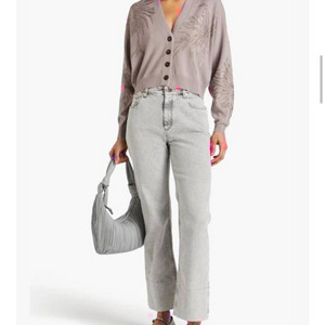 브루넬로쿠치넬리플레어진