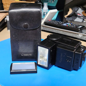 캐논 스피드라이트 199A