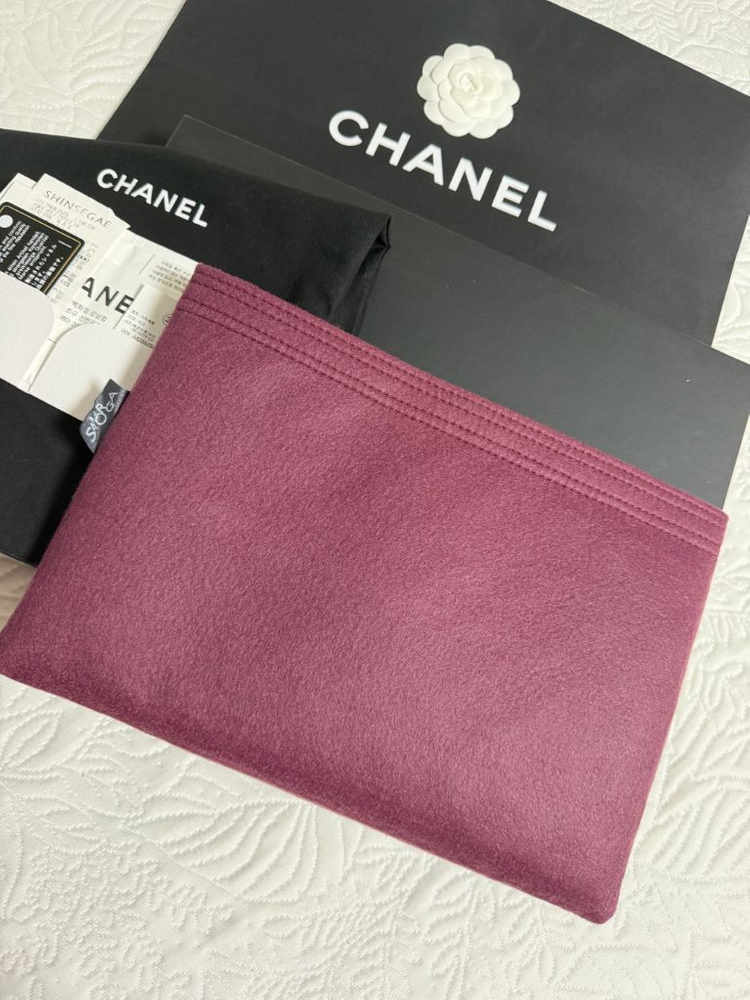 샤넬 블랙 퀼팅 금장클러치 파우치 라지--3