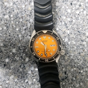 세이코다이버쿼츠6458-600A