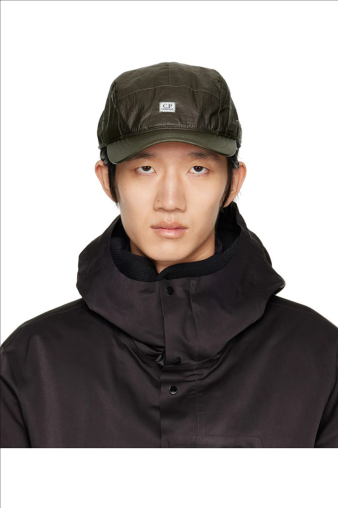 CP COMAPANY 베이스볼캡 새제품 팝니다.--1