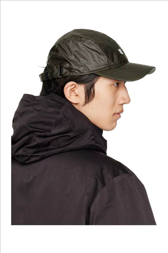 CP COMAPANY 베이스볼캡 새제품 팝니다.--3