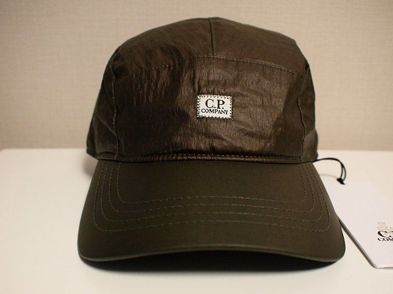 CP COMAPANY 베이스볼캡 새제품 팝니다.--4
