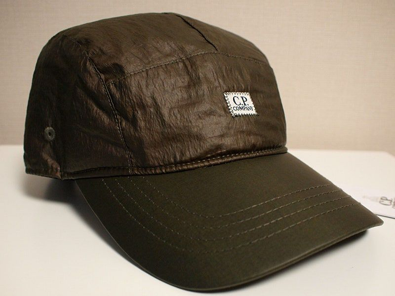 CP COMAPANY 베이스볼캡 새제품 팝니다.--5