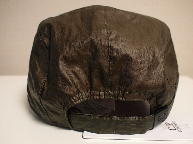 CP COMAPANY 베이스볼캡 새제품 팝니다.--6