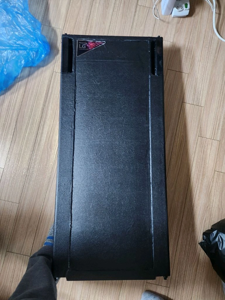 90리터 미니 냉장고 이미지