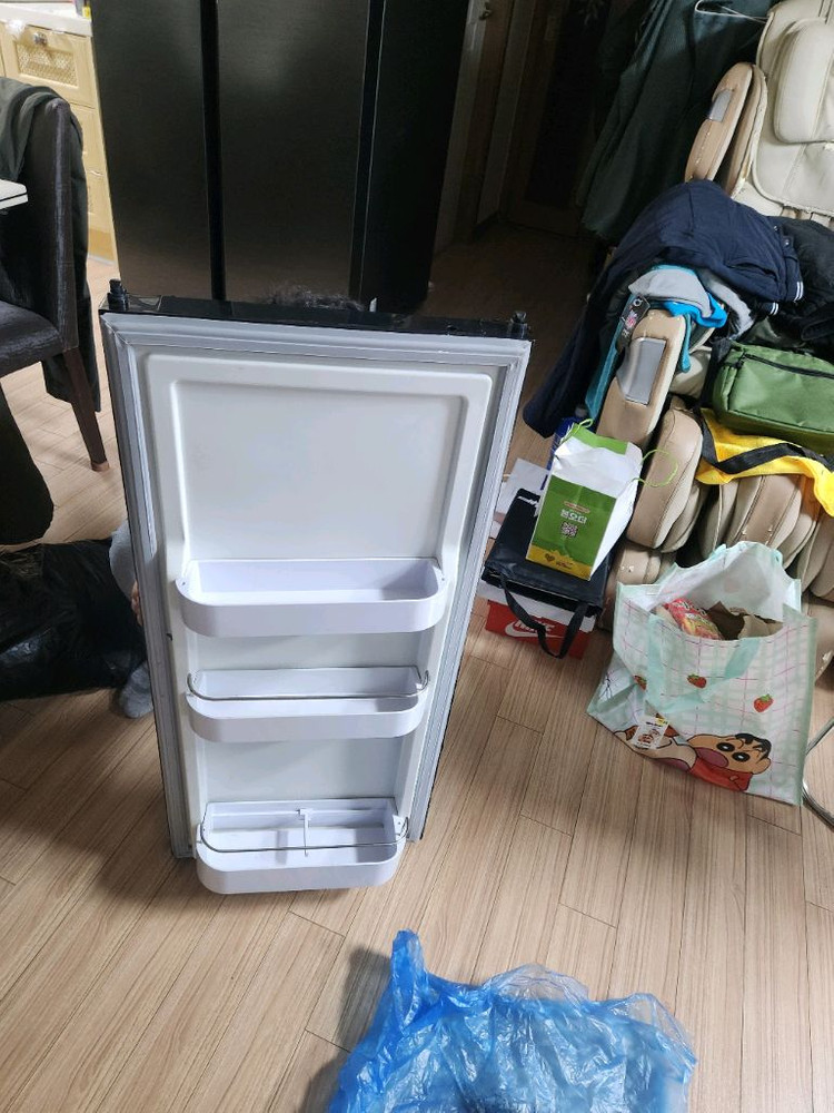 90리터 미니 냉장고--2