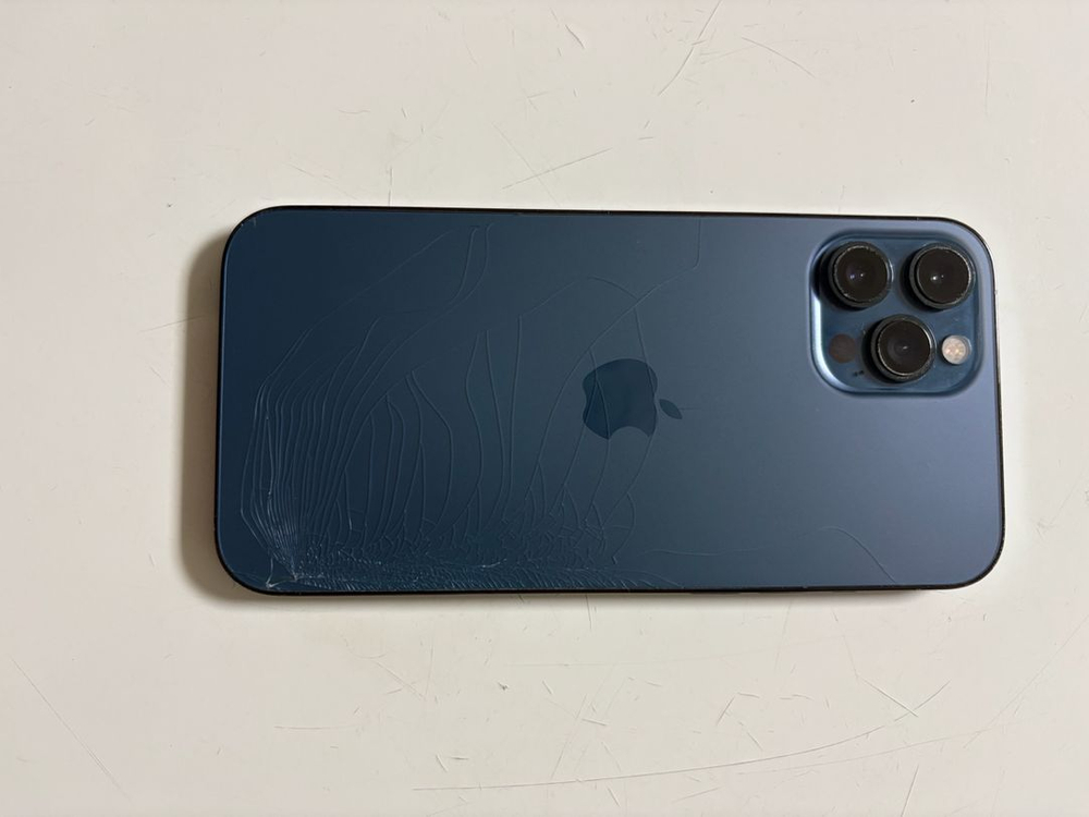 아이폰 12pro max 128기가 팝니다--1