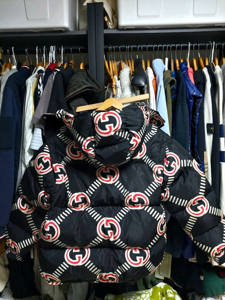 구찌 GG 인터로킹 블랙 패딩 디태처블 조끼가능 실측 L 백화점판 이미지