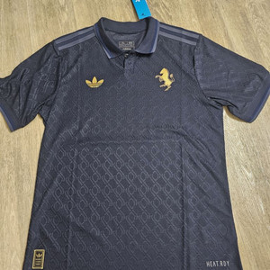 유벤투스 서드 유니폼 어센틱버전