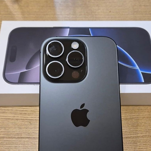 아이폰16프로 256기가 블랙 티타늄 풀박 배터리100퍼