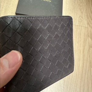 보테가 베네타 인트레치아토 반지갑 다크브라운