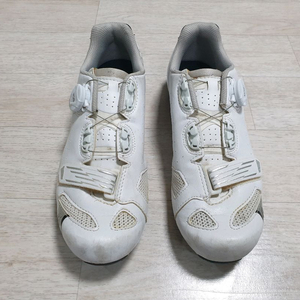 스캇 콤프 보아 클릿슈즈 41사이즈 팝니다