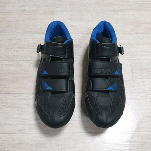 자이언트 페이즈 로드 클릿슈즈 팝니다