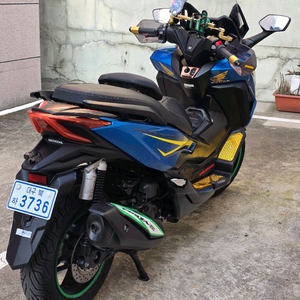 350cc 스쿠터 이미지