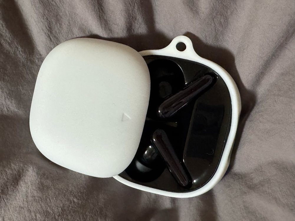 엔커사운드코어 리버티4프로--4