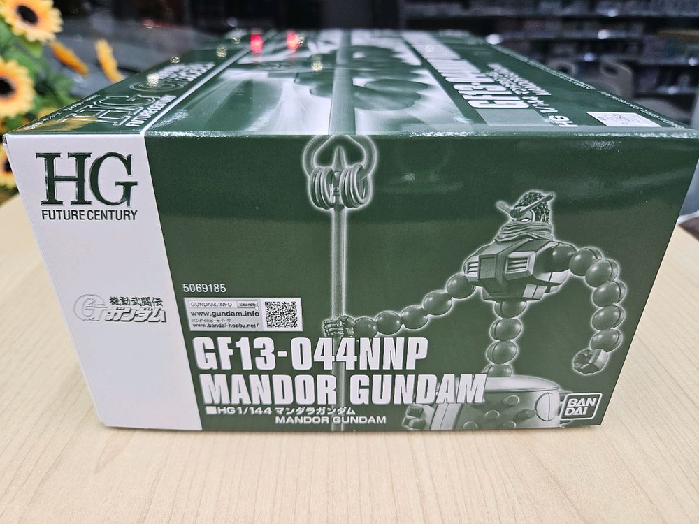 HG 만다라 건담 반다이--1