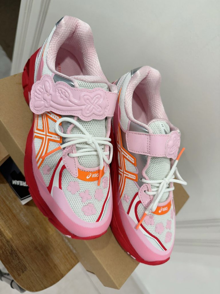 (새상품)아식스 x 세실리에 반센 240 핑크 GT-2160 이미지