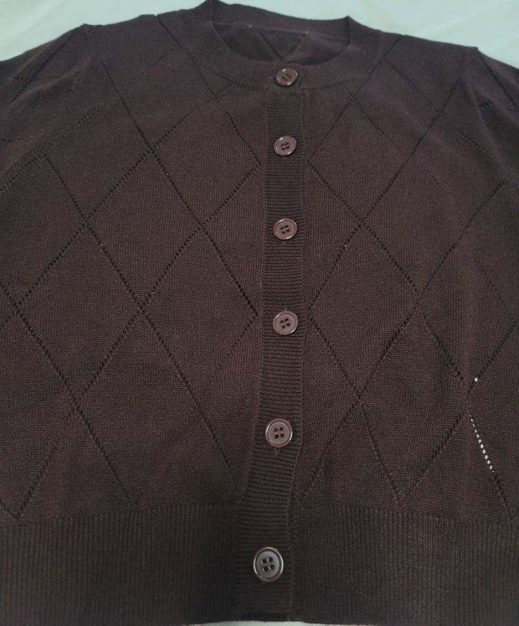 프라다 새상품 아가일스타일 니트가디건--8