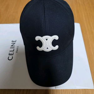 셀린느 트리오페 볼캡 블랙L